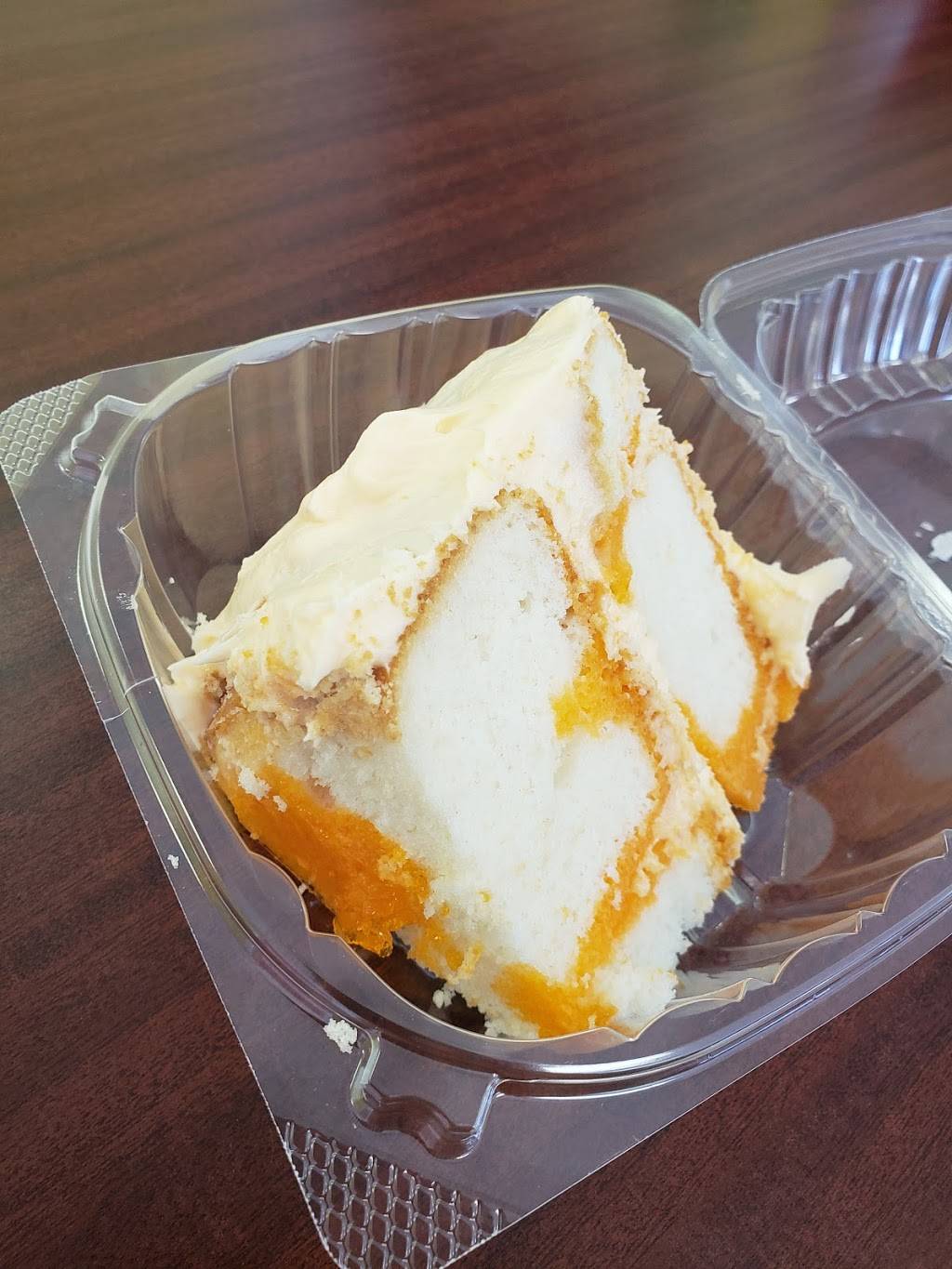 Sweet Art by Stephanie | restaurant | 110 Main St, Campton, KY 41301, USA | 6066687277 OR +1 606-668-7277