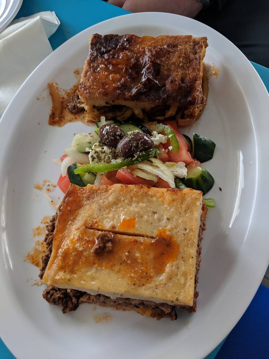 Eklectico Greek Kouzina | restaurant | 2401 Eastern Ave SE, Grand Rapids, MI 49507, USA | 6165912132 OR +1 616-591-2132