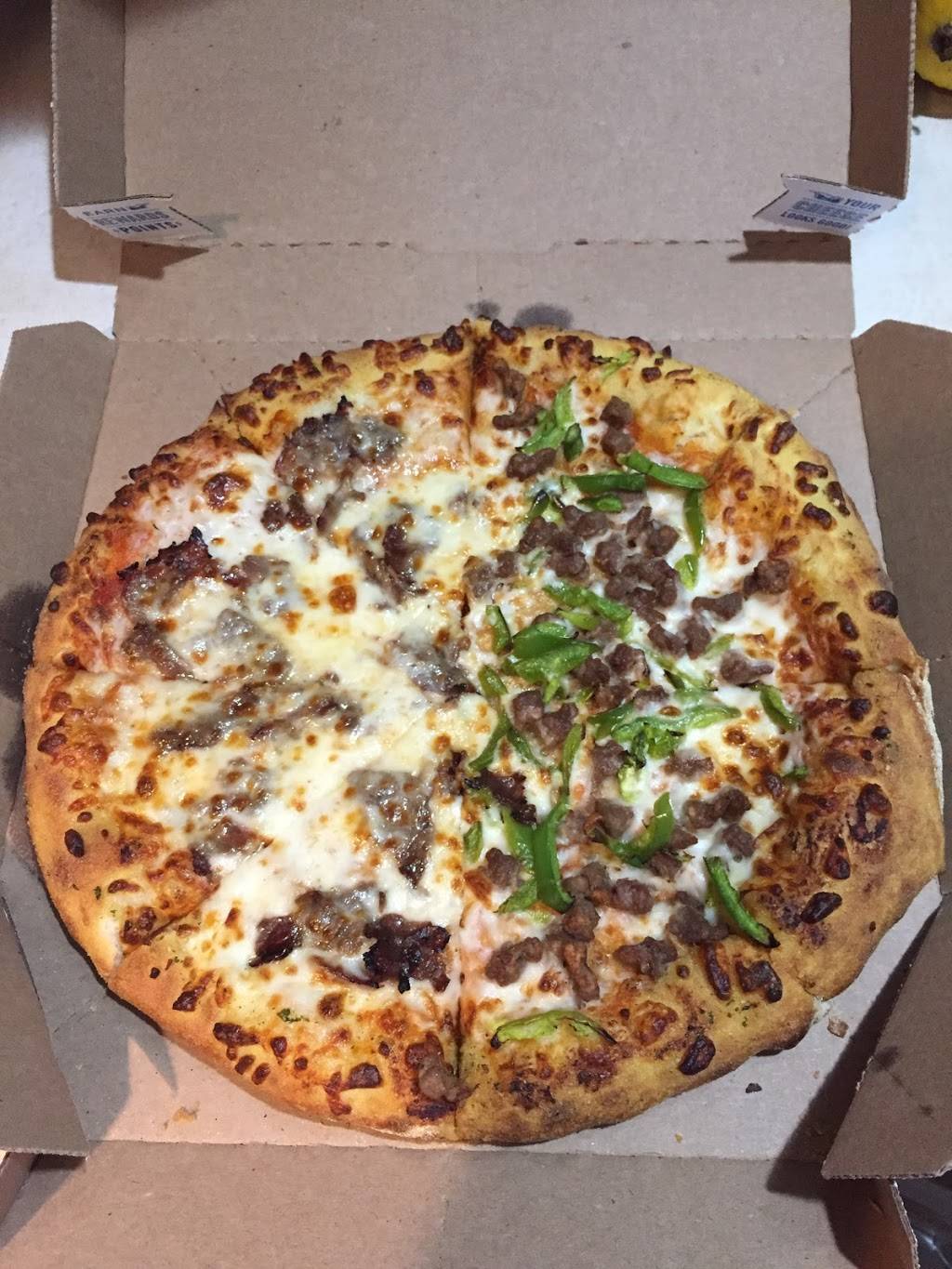 Dominos Pizza | meal delivery | 1940 N Green River Rd, Evansville, IN 47715, USA | 8124718585 OR +1 812-471-8585
