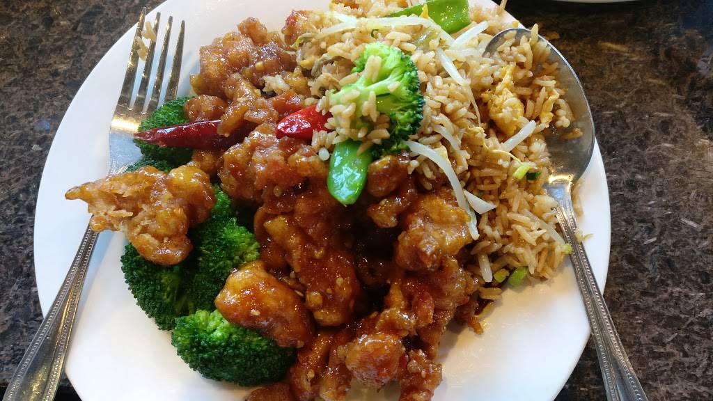 Wacky Wok | restaurant | 8919 S Sepulveda Blvd, Los Angeles, CA 90045, USA | 3106700071 OR +1 310-670-0071