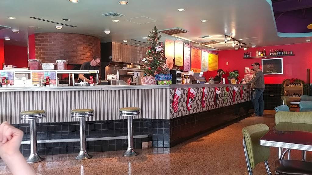 EZs Brick Oven and Grill | restaurant | 6498 N New Braunfels Ave, San Antonio, TX 78209, USA | 2108281111 OR +1 210-828-1111