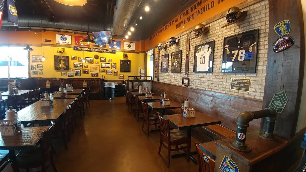 MISSION BBQ | restaurant | 890 E Big Beaver Rd, Troy, MI 48083, USA | 2483403860 OR +1 248-340-3860