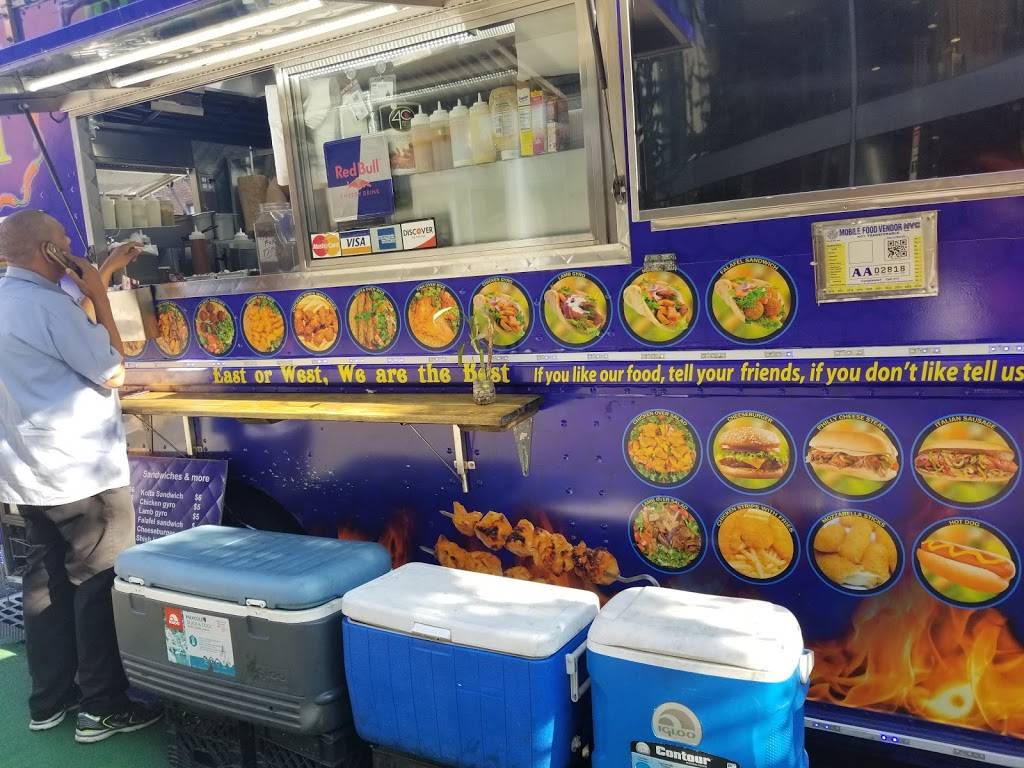 Titos halal food truck | restaurant | 107 E Gun Hill Rd, The Bronx, NY 10467, USA | 9176079536 OR +1 917-607-9536