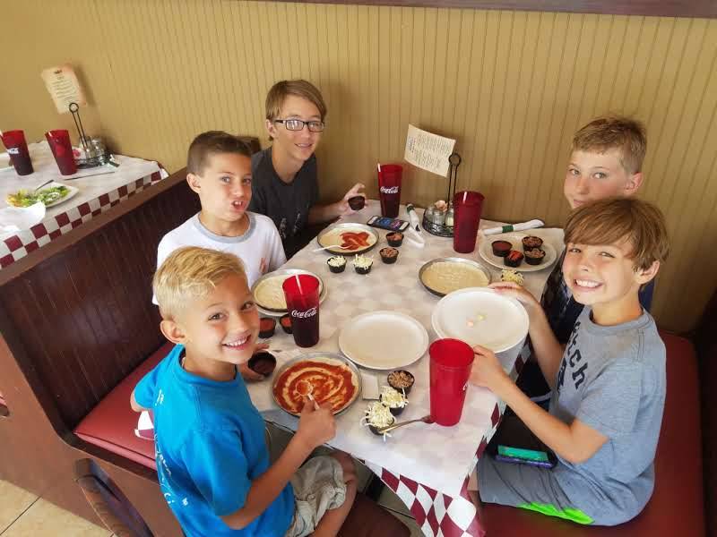 Mios Pizza | restaurant | 732 Middleton Way #, 105 # 105, Loveland, OH 45140, USA | 5136976467 OR +1 513-697-6467