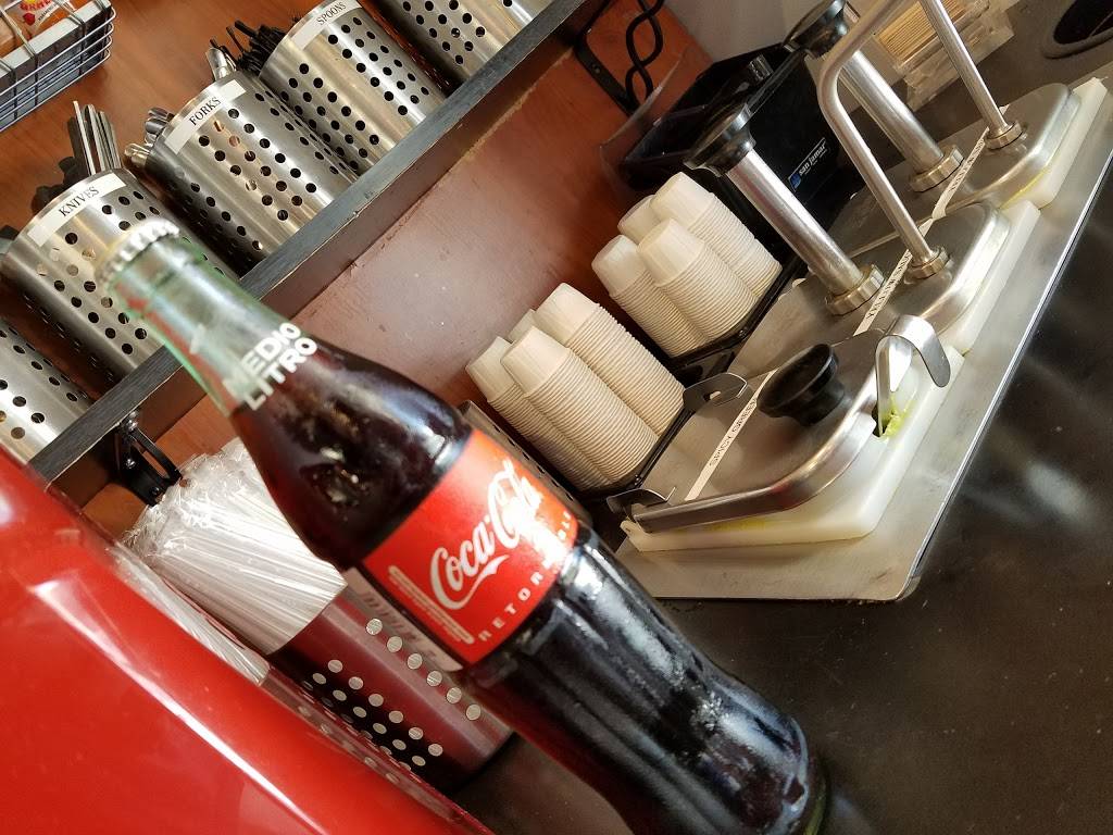 Alpaca Peruvian Charcoal Chicken | restaurant | 4614 Capital Blvd, Raleigh, NC 27604, USA | 9197130000 OR +1 919-713-0000