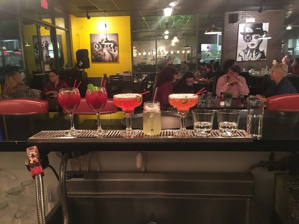 Shawarma Bar | restaurant | 3100 S Durango Dr, Las Vegas, NV 89117, USA | 7027493146 OR +1 702-749-3146