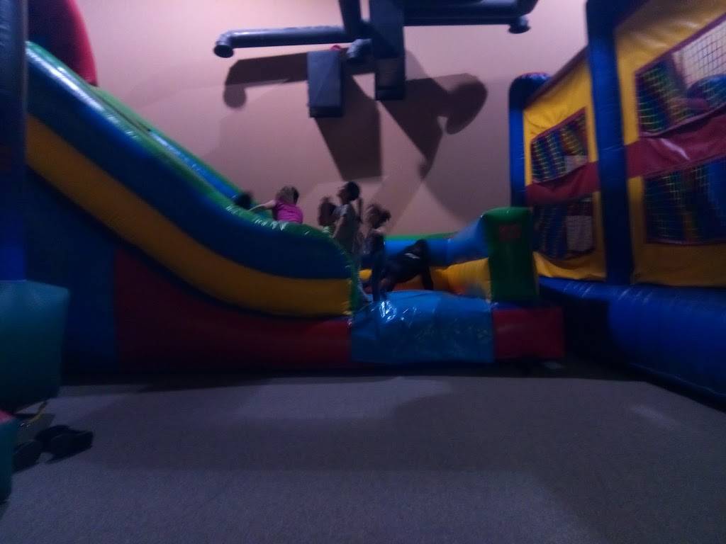 Planet Fun | restaurant | 1505 Mitchell Dr, Oswego, IL 60543, USA | 6308003958 OR +1 630-800-3958