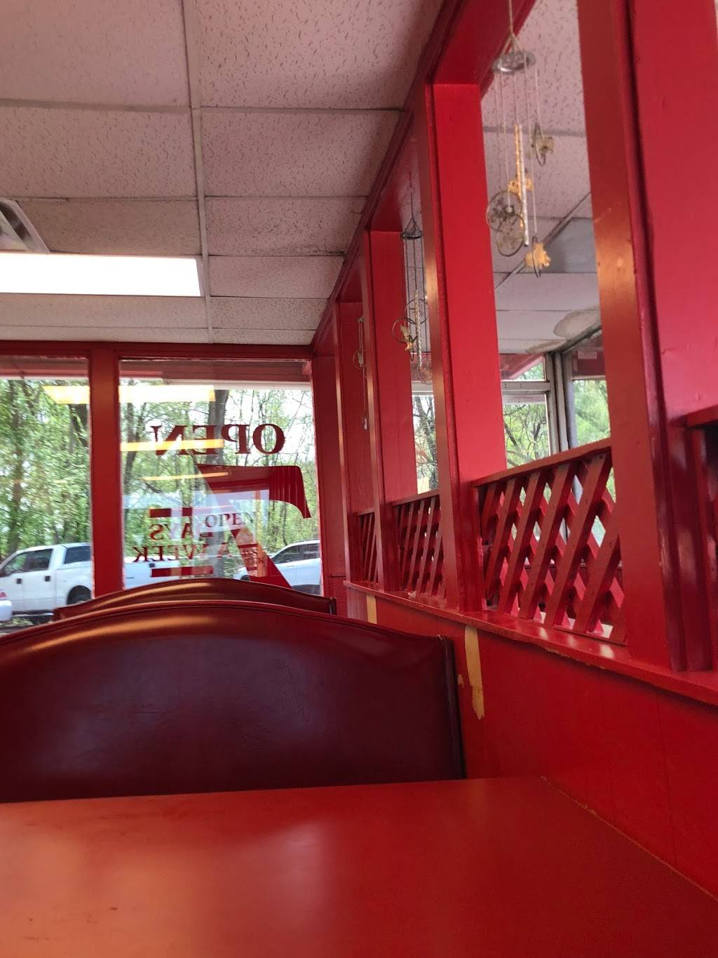 Cathay Express | restaurant | 15411 US-24, Independence, MO 64050, USA | 8162542005 OR +1 816-254-2005