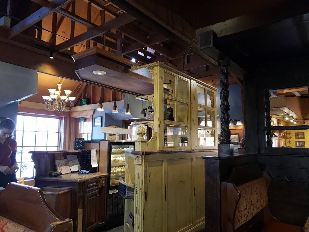 Round the Clock Schererville | restaurant | 909 W Lincoln Hwy, Schererville, IN 46375, USA | 2193224940 OR +1 219-322-4940