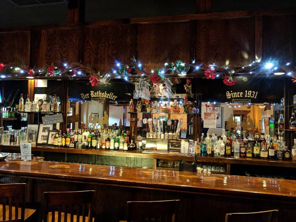 Der Rathskeller Restaurant & Bar | restaurant | 1132 Auburn St, Rockford, IL 61103, USA | 8159632922 OR +1 815-963-2922