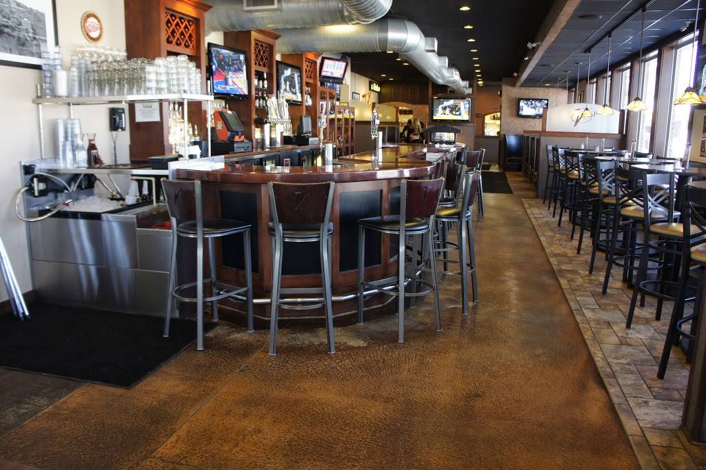 Vitales Hudsonville | restaurant | 5779 Balsam Dr, Hudsonville, MI 49426, USA | 6166622244 OR +1 616-662-2244