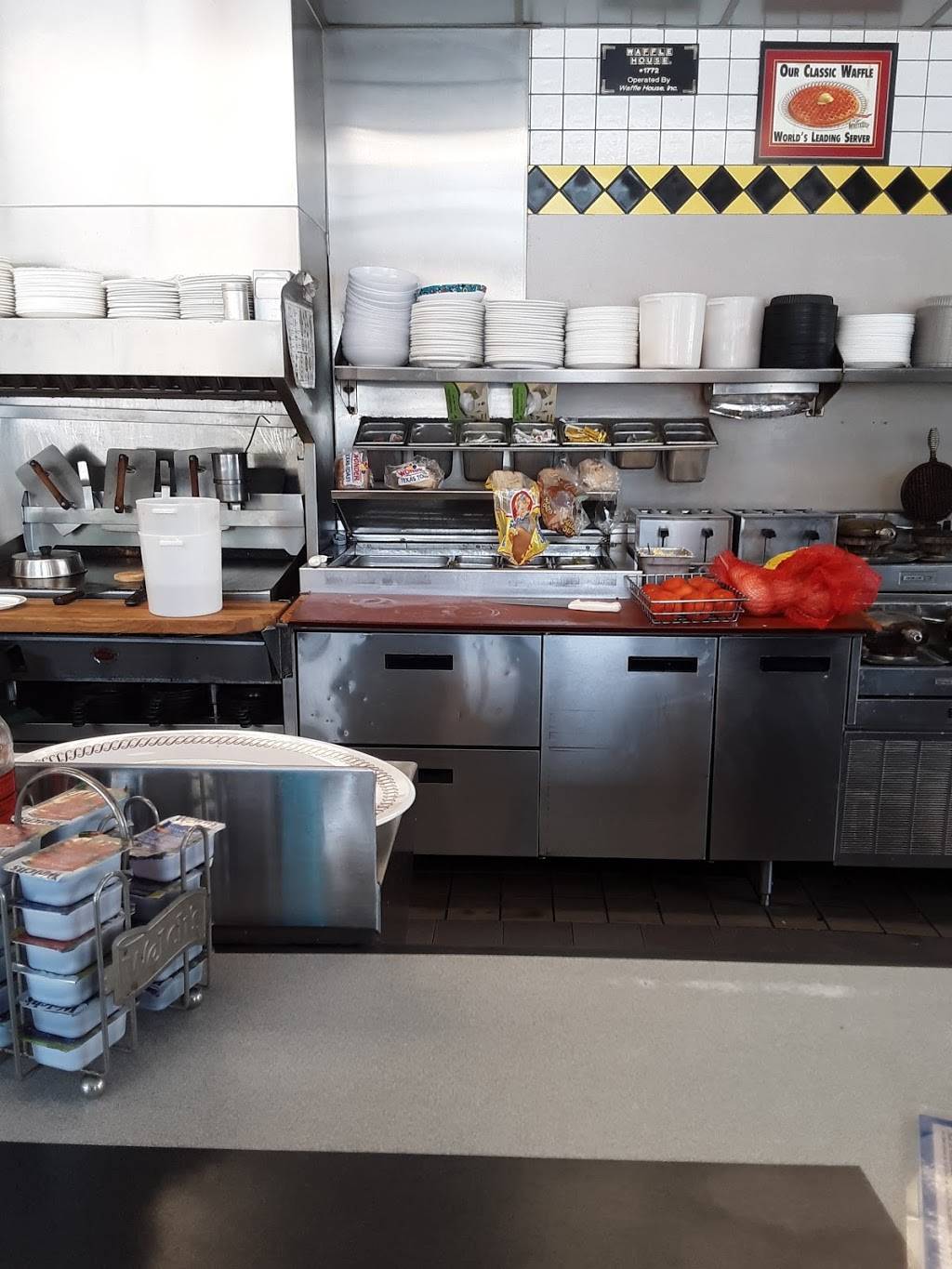 Waffle House | meal takeaway | 1408 Hwy 16 W, Griffin, GA 30223, USA | 7702298918 OR +1 770-229-8918