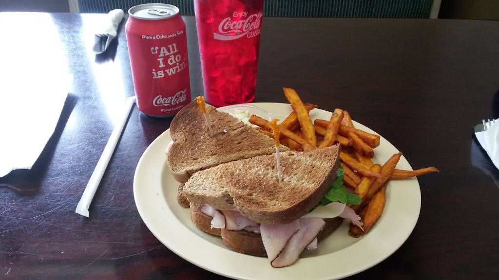 Muddies Diner | restaurant | 1637 N Cocoa Blvd, Cocoa, FL 32922, USA | 3217358864 OR +1 321-735-8864