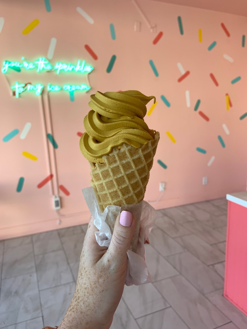 Dear Bella Creamery | restaurant | 1253 Vine St # 12, Los Angeles, CA 90038, USA | 3238484672 OR +1 323-848-4672