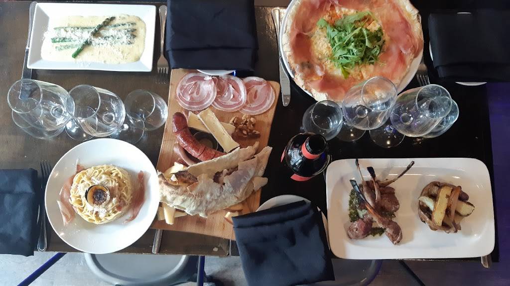 Clandestino Wine Bar | restaurant | 1592 Queen St W, Toronto, ON M6R 1A8, Canada | 4167922494 OR +1 416-792-2494