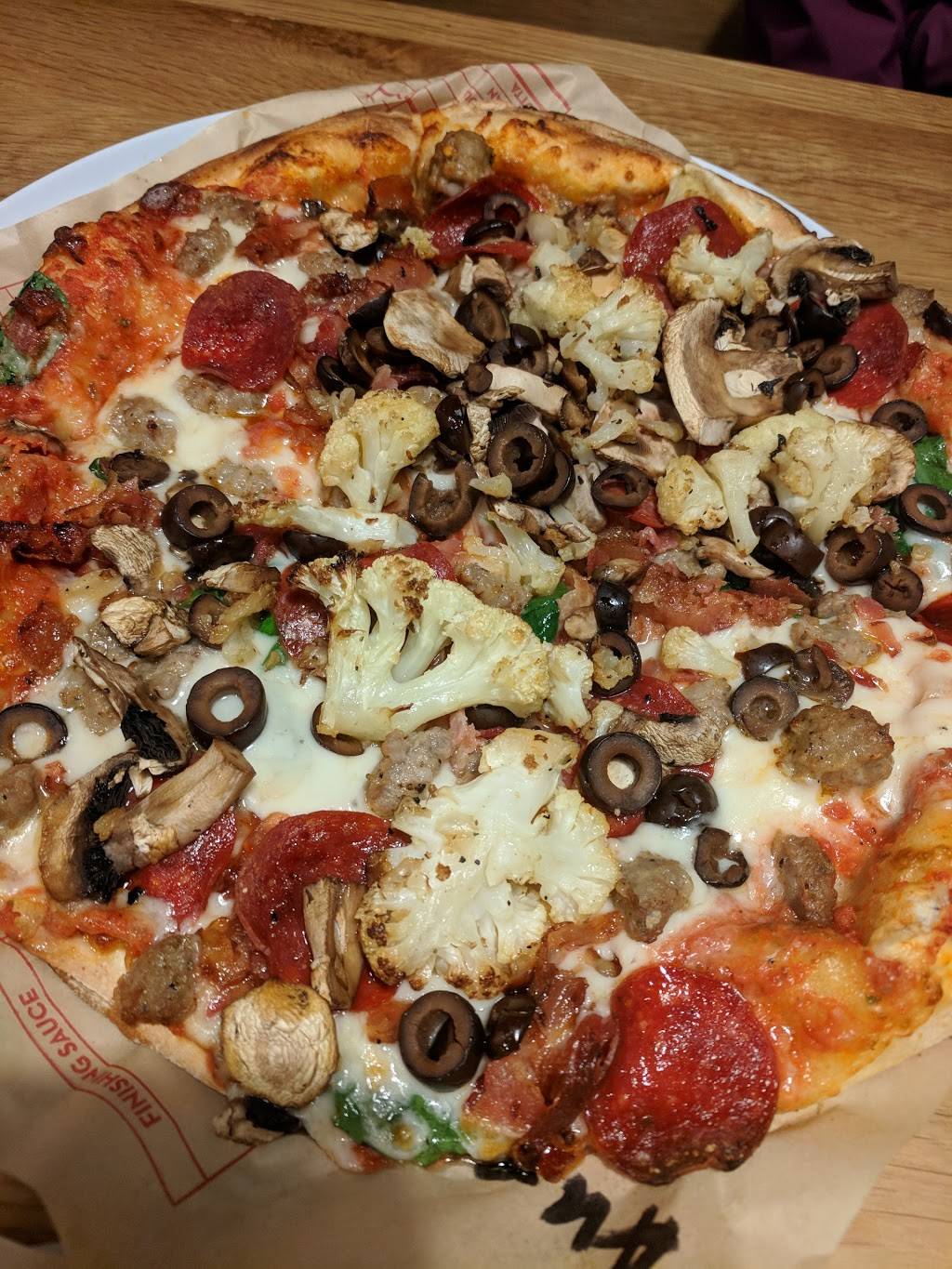 MOD Pizza | restaurant | 5040 El Cerrito Rd E004, El Cerrito, CA 94530, USA | 5103994960 OR +1 510-399-4960