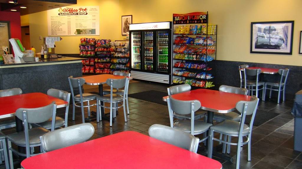 The Coffee Pot Sandwich Shop | restaurant | 652 Broadway, Bangor, ME 04401, USA | 2079902633 OR +1 207-990-2633