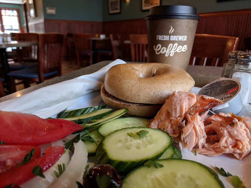 Blue Spoon Cafe | cafe | 550 Water St, Prairie Du Sac, WI 53578, USA | 6086430837 OR +1 608-643-0837