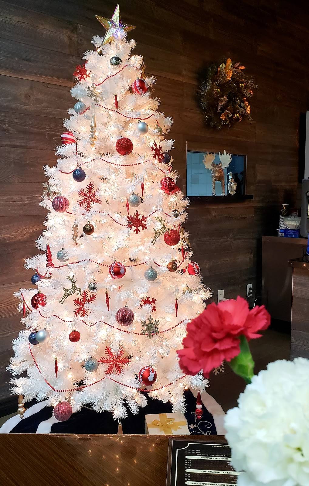 Whitby Station Restaurant | restaurant | 3555 Thickson Rd, Whitby, ON L1R 1Z6, Canada | 9052400565 OR +1 905-240-0565