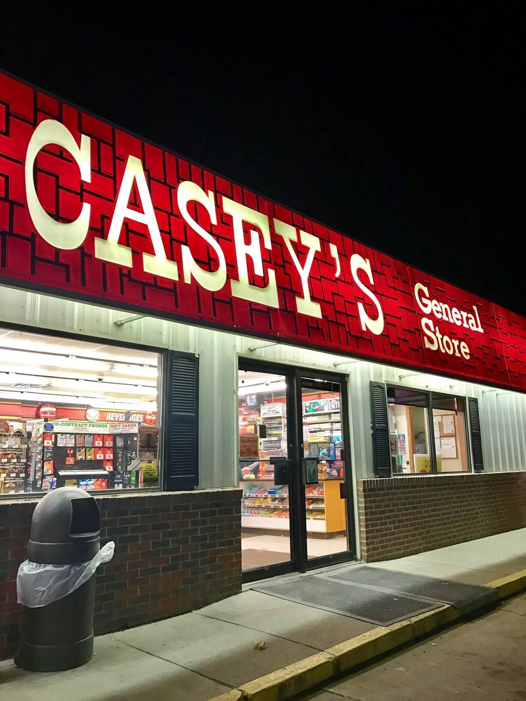 Caseys | restaurant | 201 N Locust St, Winfield, IA 52659, USA | 3192573125 OR +1 319-257-3125