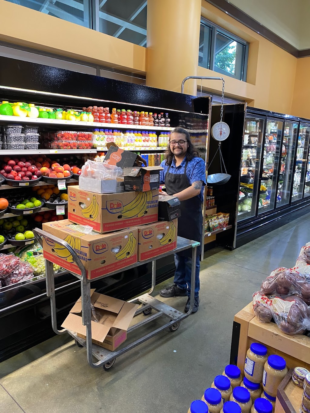 Wohlners Neighborhood Grocery & Deli | restaurant | 3253 Dodge St, Omaha, NE 68131, USA | 4025516875 OR +1 402-551-6875