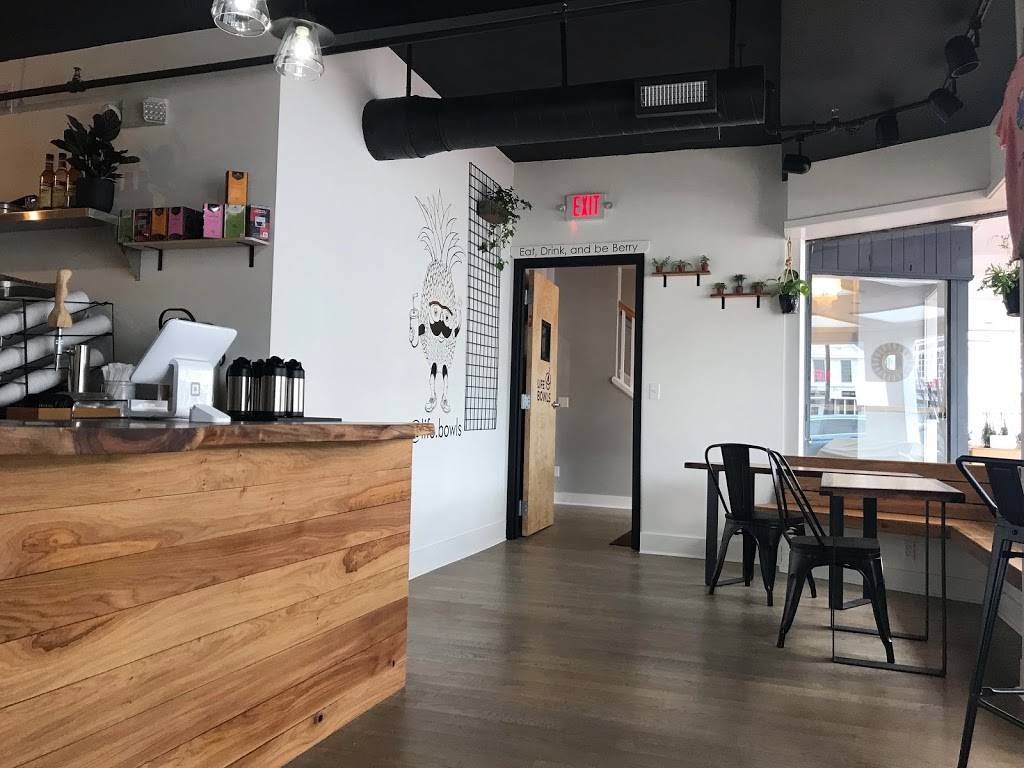 Life Bowls | restaurant | 757 Boston Post Rd, Madison, CT 06443, USA | 2035890741 OR +1 203-589-0741