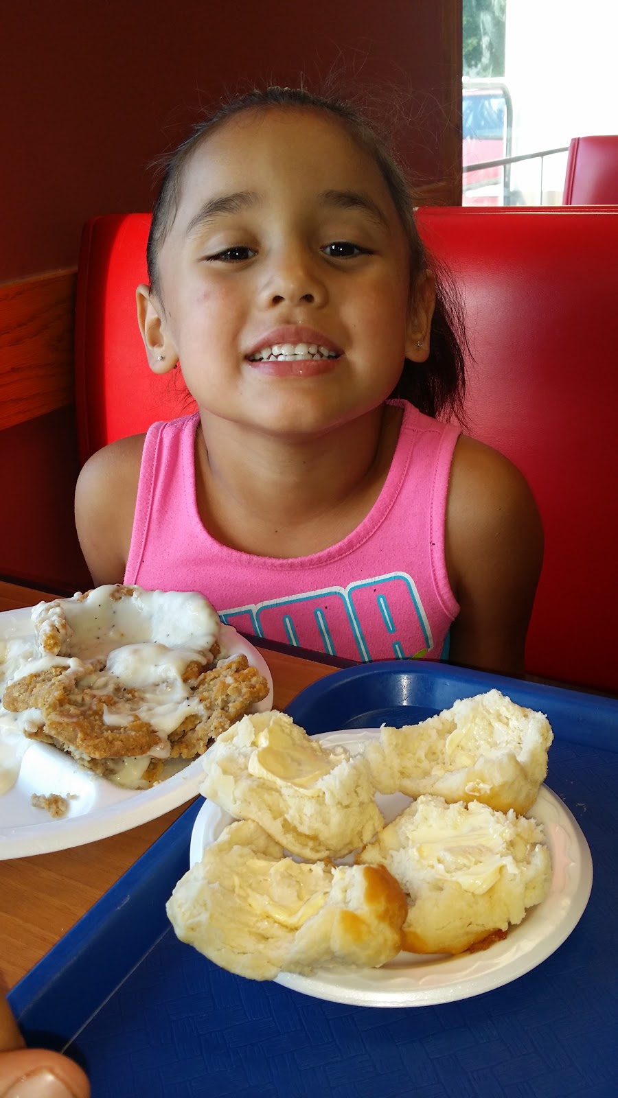 KFC | restaurant | 300 S Kiwanis Ave, Sioux Falls, SD 57104, USA | 6053369688 OR +1 605-336-9688