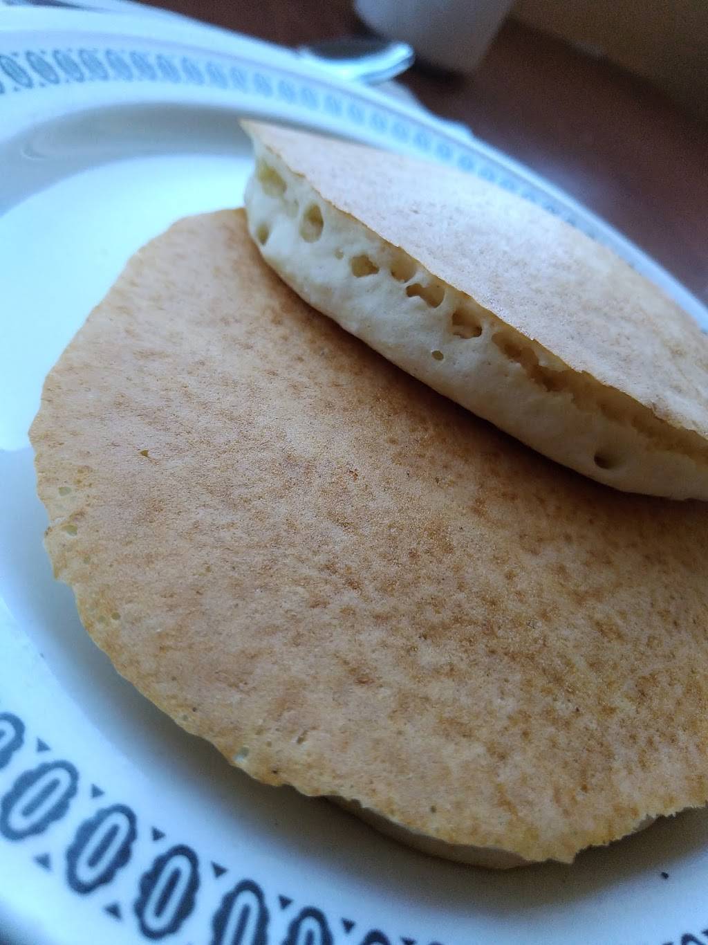 Restaurant le Beaujolais | restaurant | 1231 Montée de Liesse, Saint-Laurent, QC H4S 1P3, Canada | 5143337772 OR +1 514-333-7772