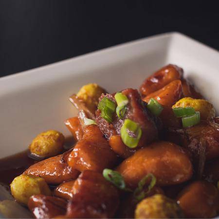 Uninhibited Tapas Bar | restaurant | 3048 Medlin Dr, Raleigh, NC 27607, USA | 9198905203 OR +1 919-890-5203