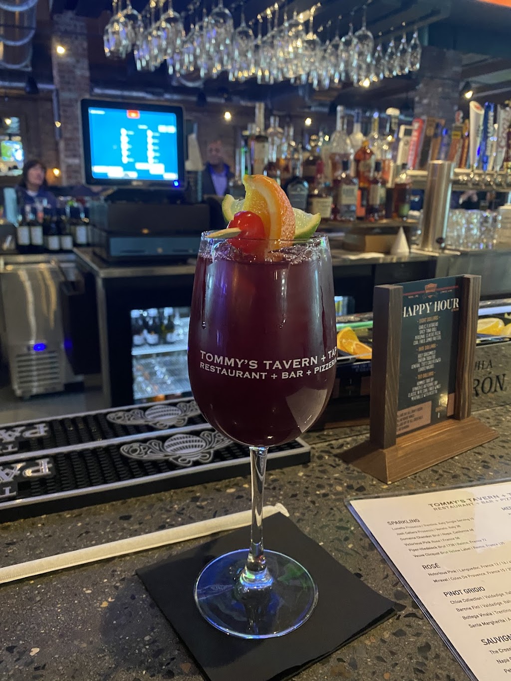 Tommys Tavern + Tap | restaurant | 1007 US-1, Edison, NJ 08817, USA | 7329022701 OR +1 732-902-2701