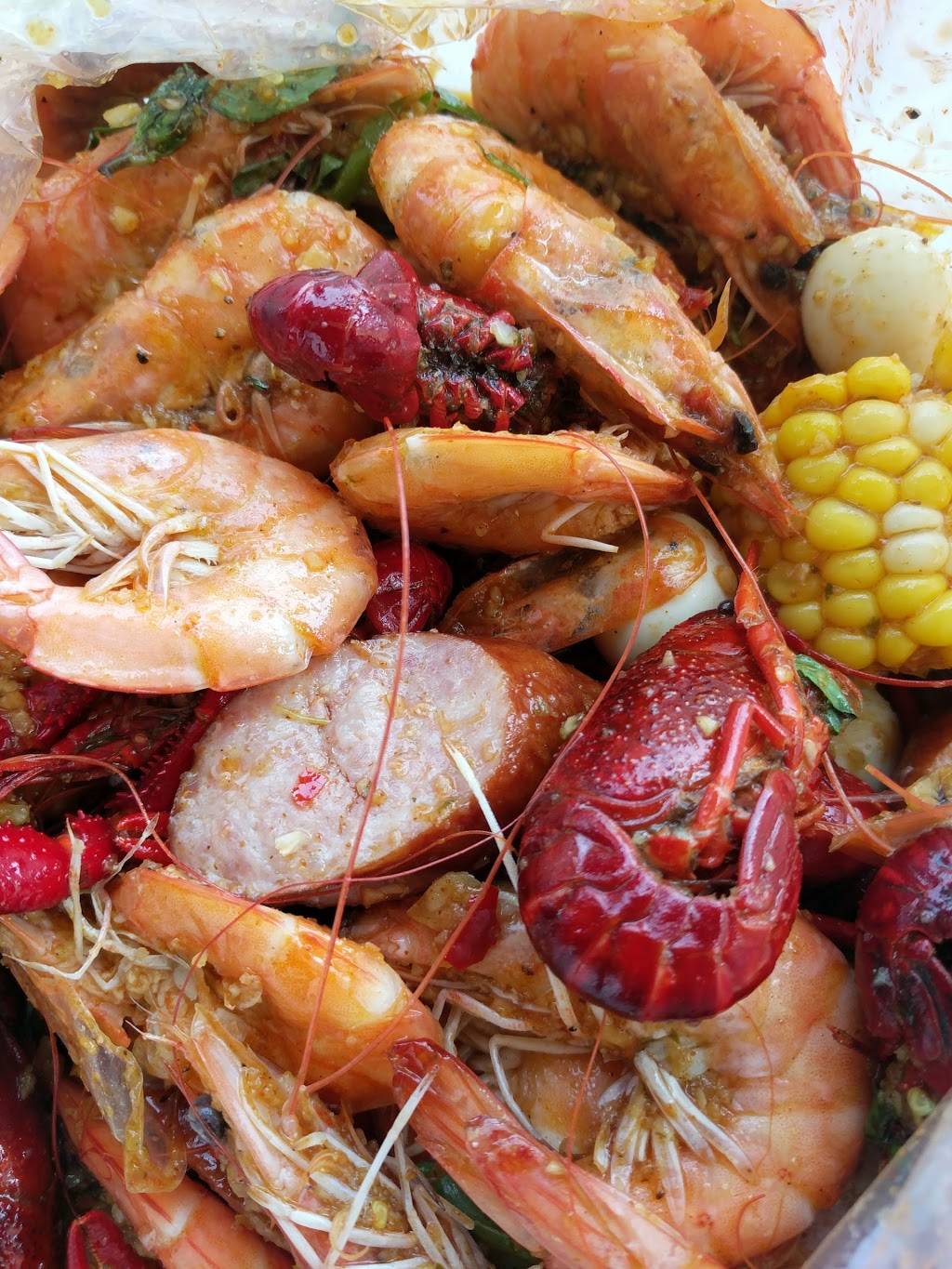 Coconut Crab | restaurant | 1555 Simi Town Center Way #770, Simi Valley, CA 93065, USA | 8053061255 OR +1 805-306-1255