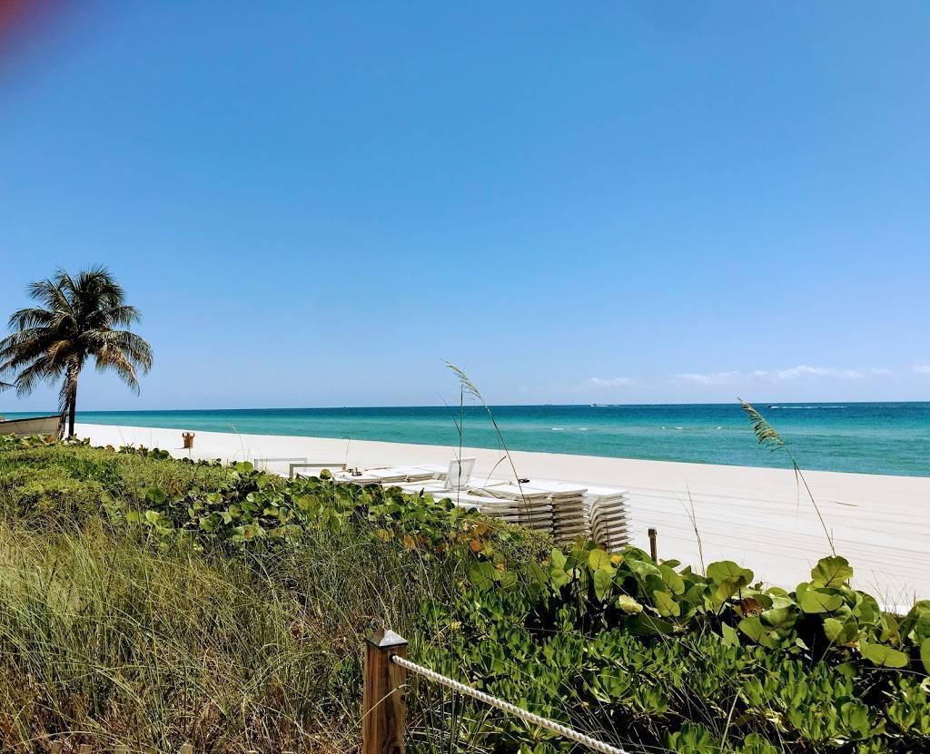 Gilis Beach Club | restaurant | 18001 Collins Ave, Sunny Isles Beach, FL 33160, USA | 3056925777 OR +1 305-692-5777