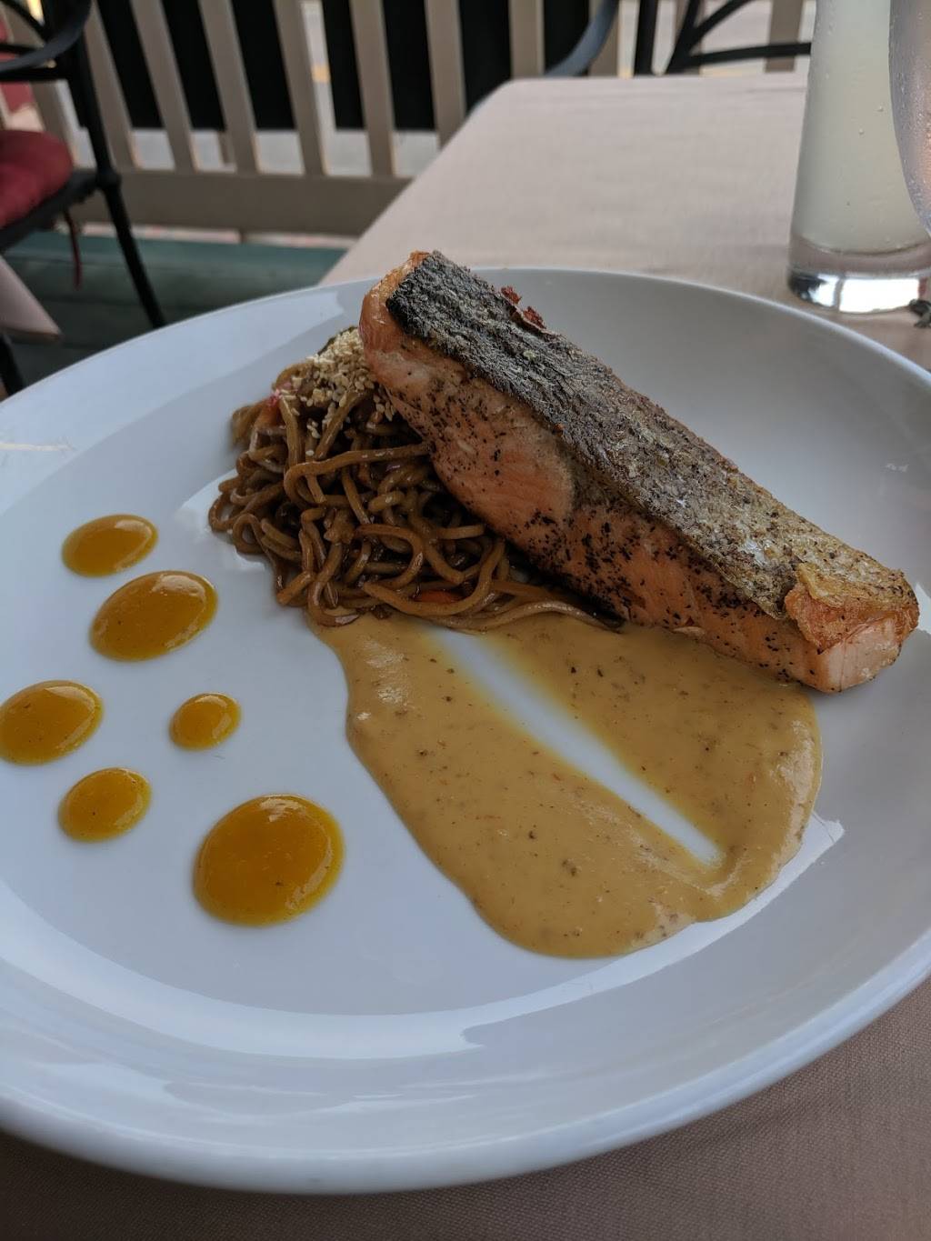 Mombo | restaurant | 66 Marcy St, Portsmouth, NH 03802, USA | 6034332340 OR +1 603-433-2340