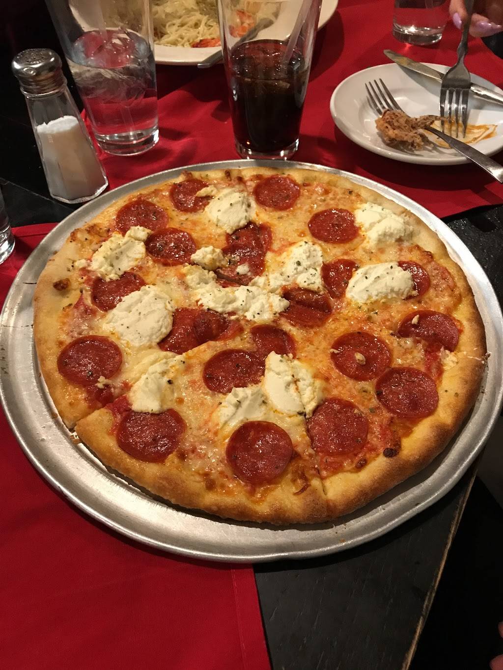 Maurizios | restaurant | 33 E Main St, Moorestown, NJ 08057, USA | 8567939884 OR +1 856-793-9884