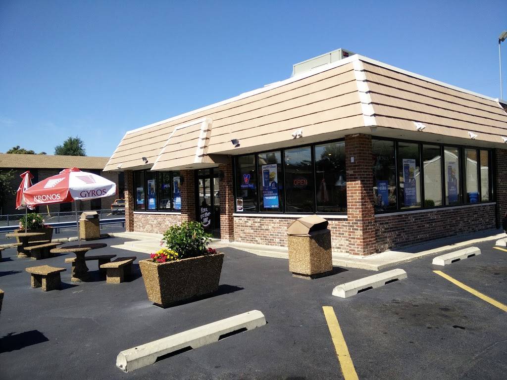 The Dog Stop | restaurant | 6100 W Belmont Ave, Chicago, IL 60634, USA | 7732838722 OR +1 773-283-8722