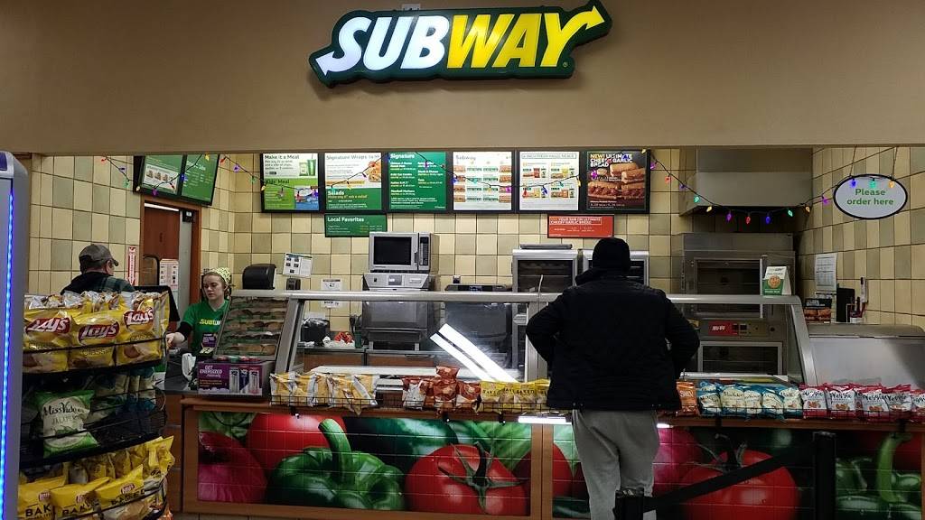 Subway Restaurants | restaurant | 15237 Thornton Rd, Lodi, CA 95242, USA | 2093394066 OR +1 209-339-4066