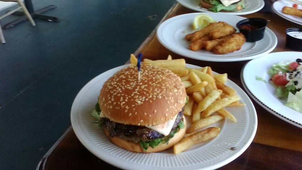 Moore’s Riverboat Restaurant | restaurant | 106 W Brannan Island Rd, Isleton, CA 95641, USA | 9162928490 OR +1 916-292-8490