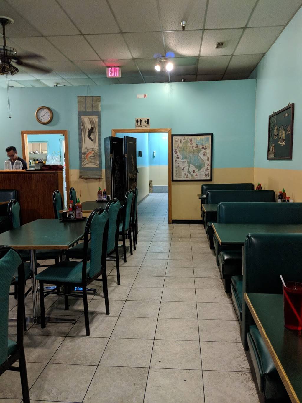 Vietnamese Asian Restaurant | restaurant | 7212 Jones St, Omaha, NE 68114, USA | 4023979125 OR +1 402-397-9125