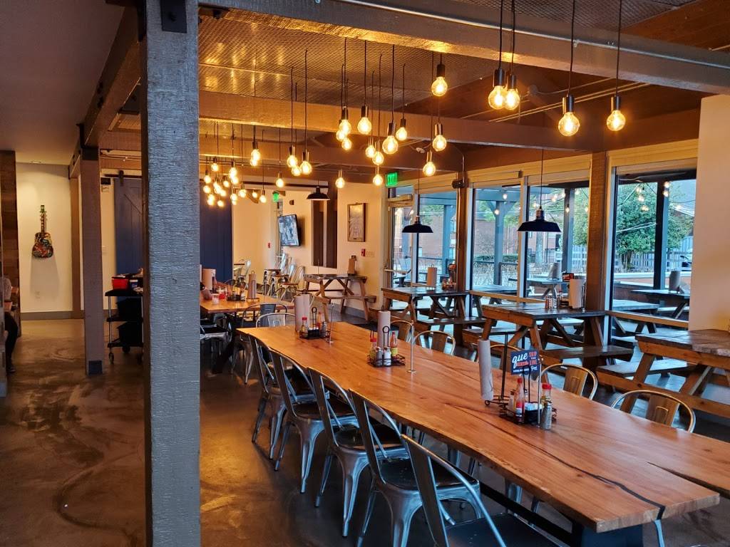 Central BBQ - Poplar | restaurant | 6201 Poplar Ave, Memphis, TN 38119, USA | 9014177962 OR +1 901-417-7962