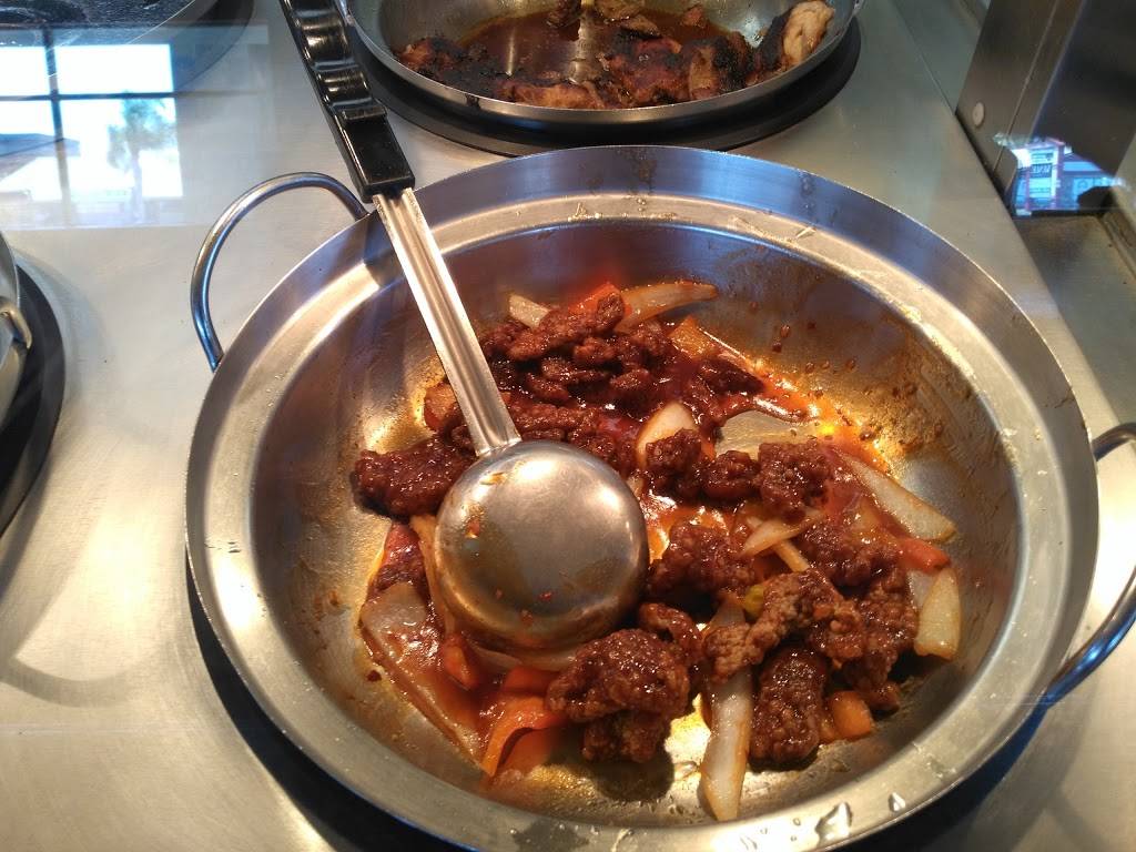 Panda Express | meal takeaway | 18575 Beach Boulevard, Huntington Beach, CA 92648, USA | 7143759338 OR +1 714-375-9338