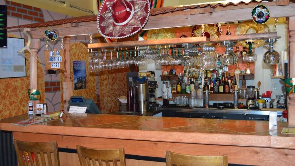 Chakas Mexican Restaurant | restaurant | 6265 E Evans Ave, Denver, CO 80222, USA | 3039938105 OR +1 303-993-8105