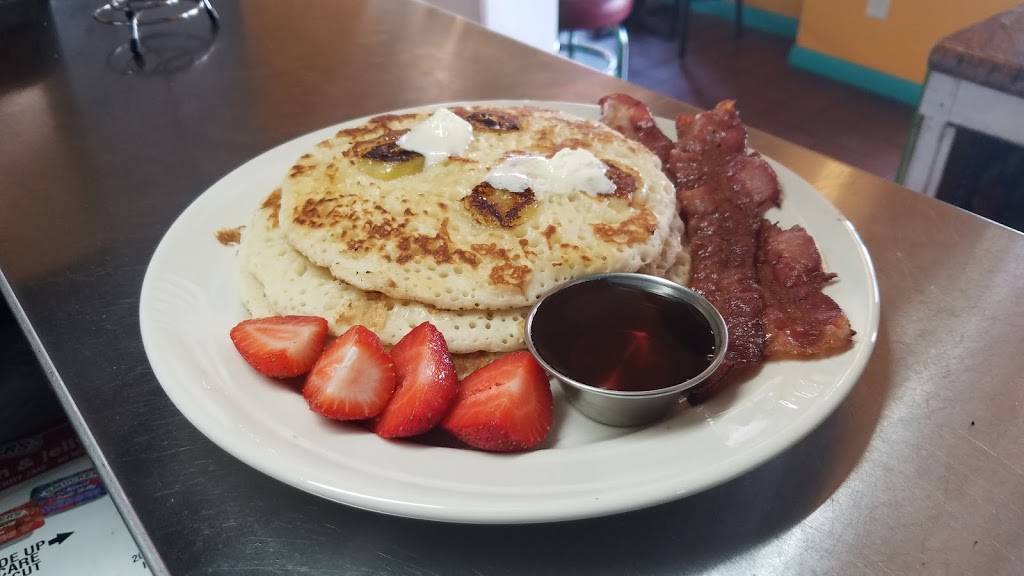 Caribbean Escape | restaurant | 3231 Mission Blvd, San Diego, CA 92109, USA | 8589990419 OR +1 858-999-0419