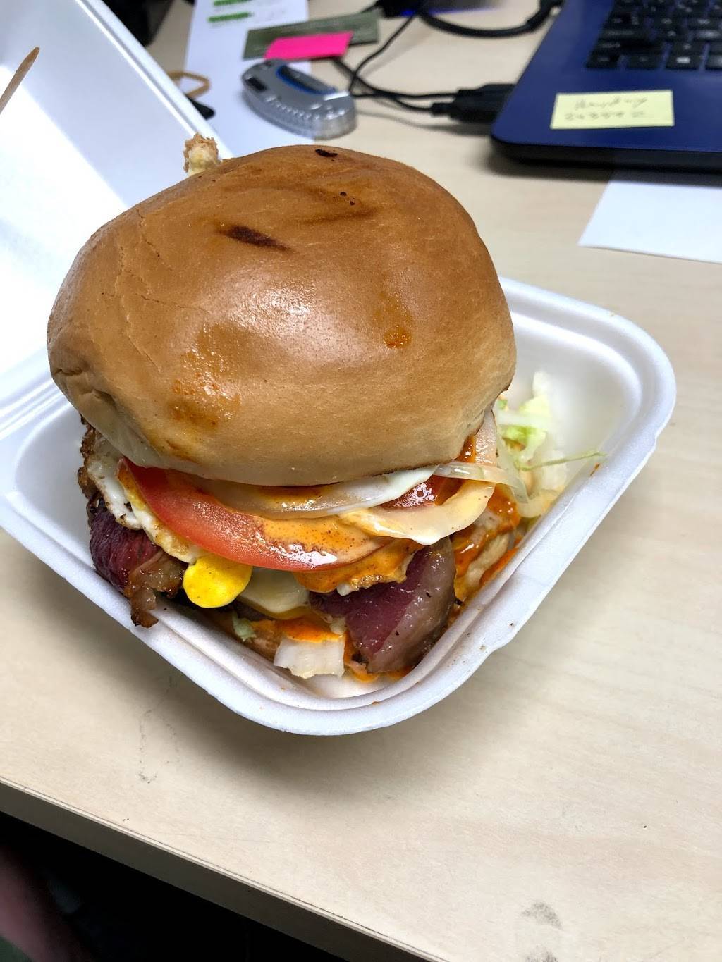 Falafel Corner | restaurant | 1004 J St, Sacramento, CA 95814, USA | 9169175556 OR +1 916-917-5556