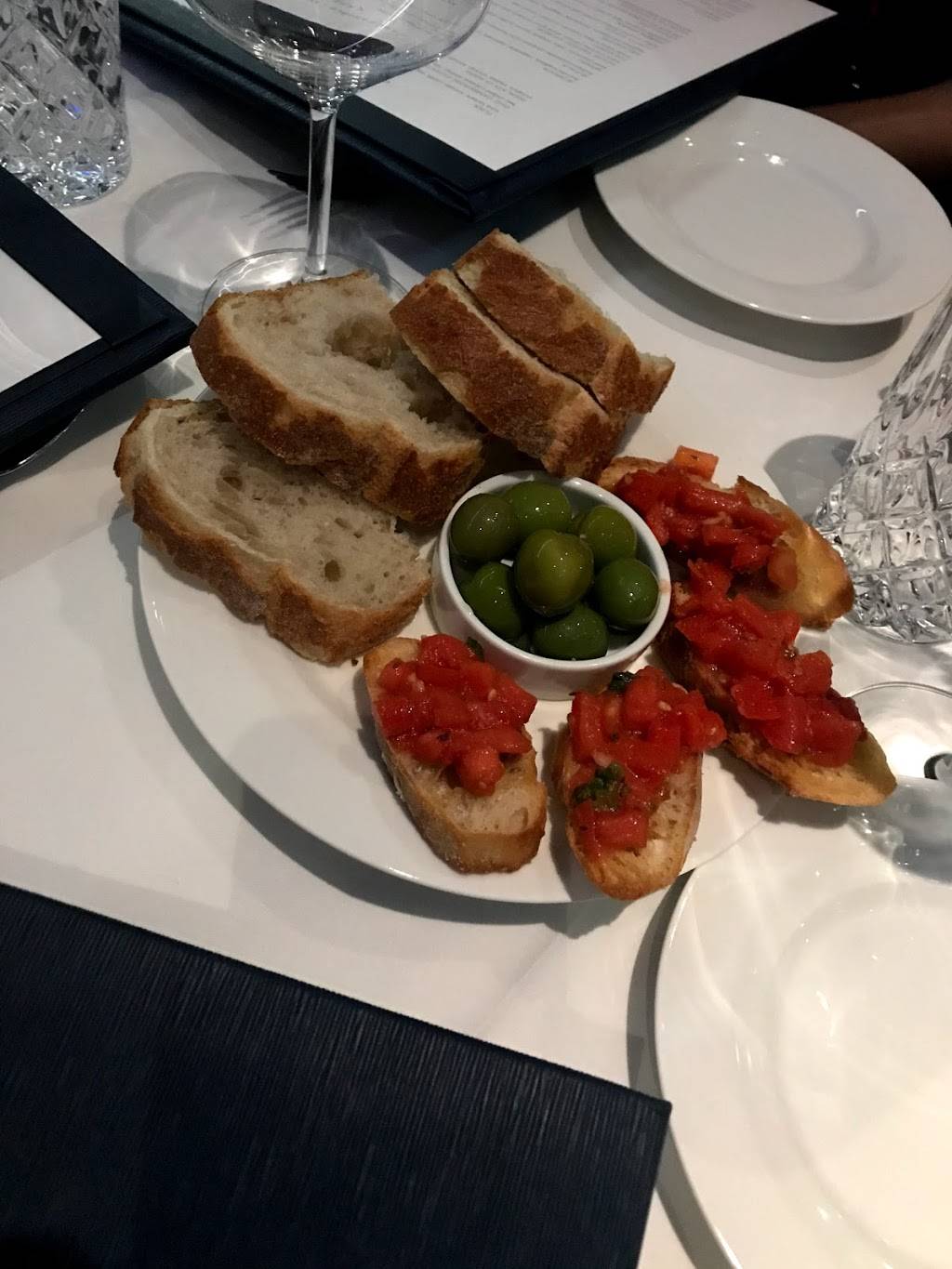 Casa DAngelo | restaurant | 2906 NE 207th St, Aventura, FL 33180, USA | 3056995500 OR +1 305-699-5500