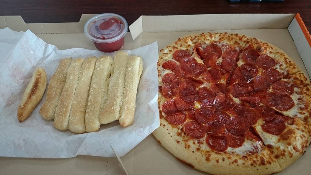 Little Caesars Pizza | meal takeaway | 1229 Morena Blvd, San Diego, CA 92110, USA | 6192764900 OR +1 619-276-4900
