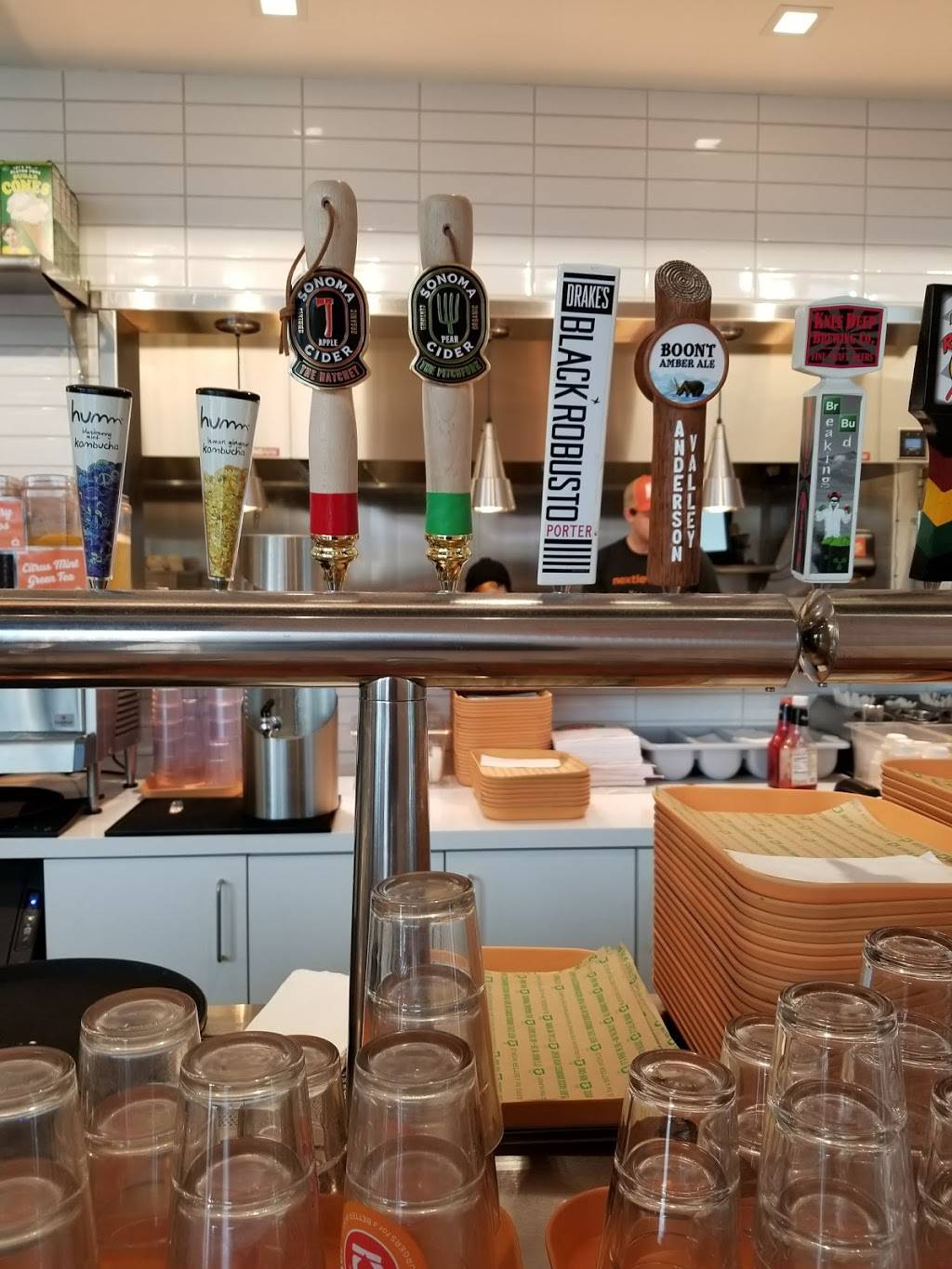 Next Level Burger | restaurant | 2085 Diamond Blvd Suite 150, Concord, CA 94520, USA | 9252157779 OR +1 925-215-7779