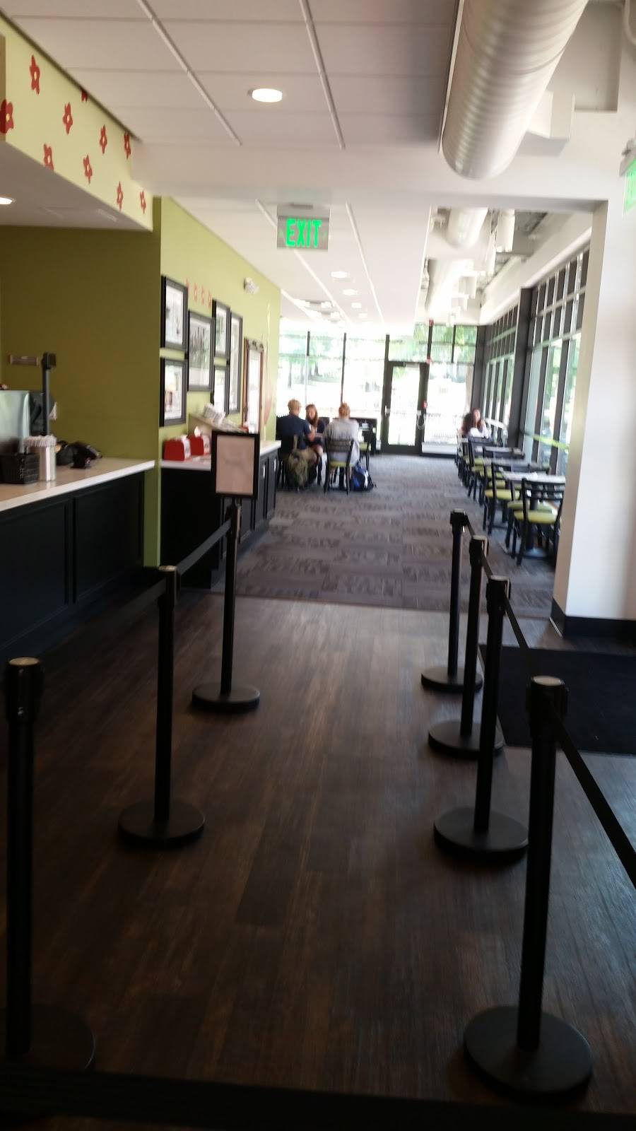 Chicken Salad Chick | restaurant | 1310 Wilmore Dr, Auburn, AL 36849, USA | 3344599125 OR +1 334-459-9125