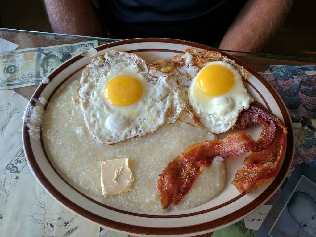 Howards Restaurant | restaurant | 336 E Main St, Moncks Corner, SC 29461, USA | 8437618565 OR +1 843-761-8565