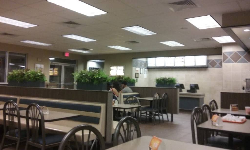 Whataburger | restaurant | 1243 Austin Hwy, San Antonio, TX 78209, USA | 2108240041 OR +1 210-824-0041