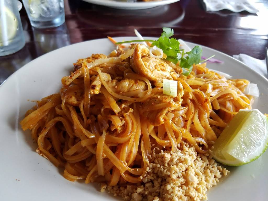 Krachai Thai Kitchen | restaurant | 3361 W Greenway Rd, Phoenix, AZ 85053, USA | 6029420504 OR +1 602-942-0504